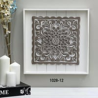 ديكور جداري خشب مزخراف