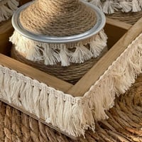 تبسي مقسم مع مطبقيات