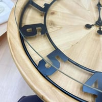 ساعة طاولة خشب CLOKA