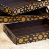 صواني خشب كلاسيك