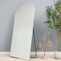 مرايا طويلة ارضية فضي