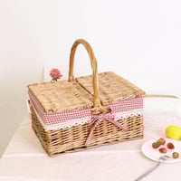 سلة رحلات خوص بغطاء