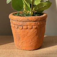 مركن ورد صناعي