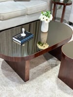 طقم طاولات خشب بسطح مرايا وصل حديثًا لدى تودو مع 6...