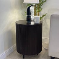 كمودينه مع مضخة ماء