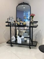 عربية تقديم 2 دور زجاج اسود شفاف