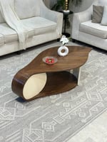 طاولة قشرة جوز سفينة