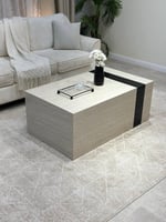 طاولة كنب فاخر مع 6 خدمة بتصميم عصري ومواصفات مميز...