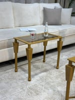 طقم طاولات ذهبي مع 4 طاولات خدمة – فخامة تليق بذوق...