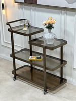 عربية تقديم 4 دور زجاج بني