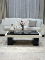 طقم طاولة ضيافة بتفاصيل رخامية – فخامة طبيعية من ت...