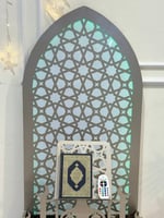 استاند حامل سجاد مضيئ بكفرات