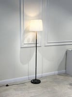 أباجورة أرضية طويلة