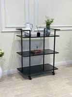 عربيه تقديم 3 دور زجاج اسود شفاف