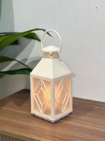 فانوس رمضاني مضيى بلاستيك لون ابيض