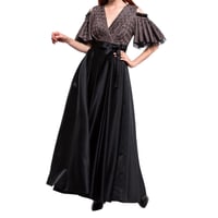 فستان أسود ورمادي