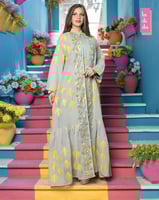 ثوب نسائي قطعتين مطرز بتصميم أوراق الشجر