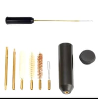 عدة تنظيف مسدس 9 ملي و محالة في علبة انيقة ثلاث عي...