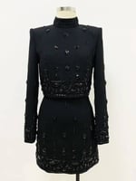 طقم لون اسود #D49