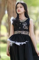 فستان بناتي بتطريز الاسم حسب الطلب – من لحظة تذكار