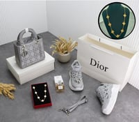 طقم كامل نسائيه *ماركة