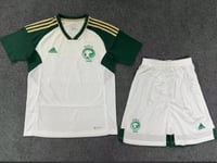 طقم المنتخب السعودي الأبيض 2023-2024 بجودة عالية و...