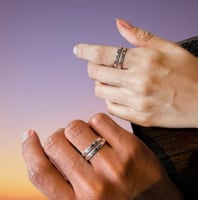 خاتمين تاريخ واسم هدية تحفظ ذكرياتكم الجميله