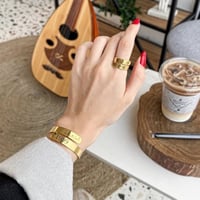 طقم نسائي أسواره وخاتم