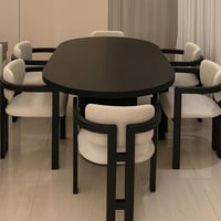 طاولة طعام خشب أسود مع 6 كراسي قماش بوكلية - بتصمي...