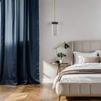 إنارة علاقي أسود