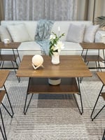 طقم طاولات ضيافة دورين خشب بني مع 4 خدمة