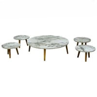 طقم طاولات ضيافة أرضي 5 قطع خشب فاتح وقواعد خشبية