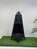 منقل شوي شكل هرم منقوش بعجلات متحركة winter