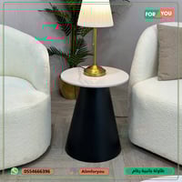 طاولة جانبية رخام أبيض أوتلت بتصميم دائري فاخر 45x...