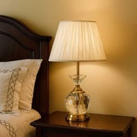 مصباح طاولة كريستال فاخرة ذهبي E27