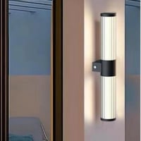 اضاءة جدارية خارجية اسود-اضاءة صفراء 10 وات ليد