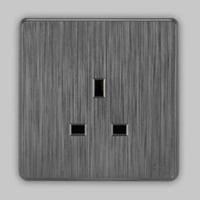 فيش ثلاثى بيانو 13 امبير بدون مفتاح 7×7 Parl