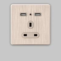 فيش ثلاثى 13 امبير مع 2 USB بيانو Parl