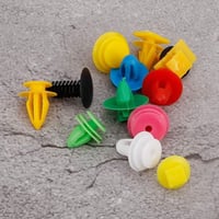 طقم كلبسات 250 قطعة