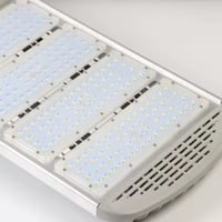 كشاف شارع يادو 200 واط