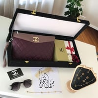 بوكس هدايا نسائي فاخر من هدايافيا – شنطة، نظارة، و...