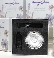 فواحة شكل وردة