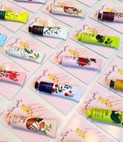 توزيعات كريمات يدين