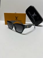 نظارة لويس فيتون