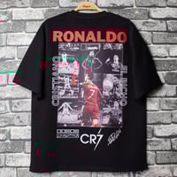 تيشيرت أوفر سايز أسود بتصميم كريستيانو رونالدو CR7