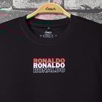 تيشيرت أوفر سايز أسود بتصميم كريستيانو رونالدو CR7