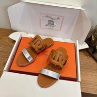 بني/فضي