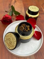 لبان عماني بالعود المسقى وخلطة دهن عود وزعفران