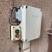 مفتاح قراج ذكي