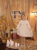 فستان مواليد انيق ب لون مميز